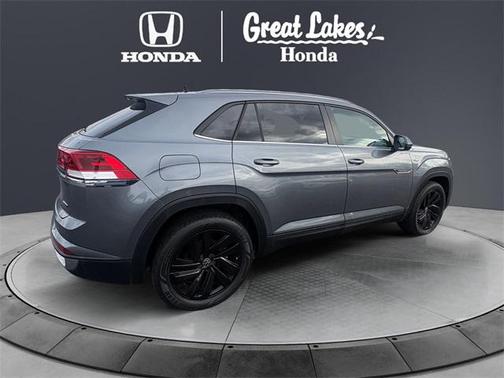 2022 Volkswagen Atlas Cross Sport 3.6L V6 SE w/Technology