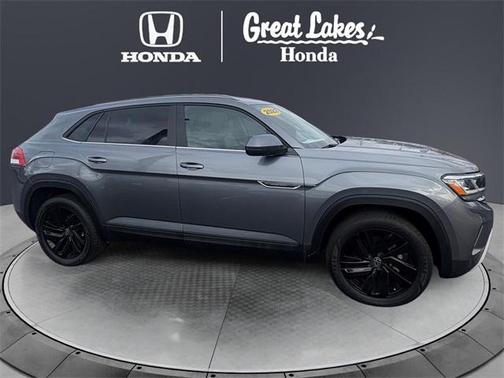 2022 Volkswagen Atlas Cross Sport 3.6L V6 SE w/Technology