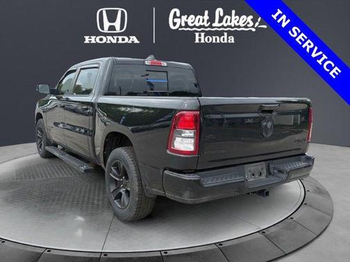 Diamond Black Crystal Pearlcoat 2022 RAM 1500 Big Horn/Lone Star