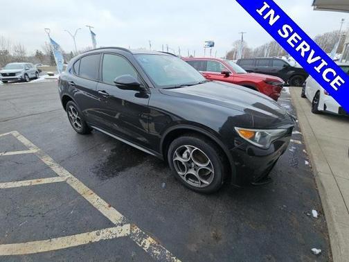 2022 Alfa Romeo Stelvio Sprint