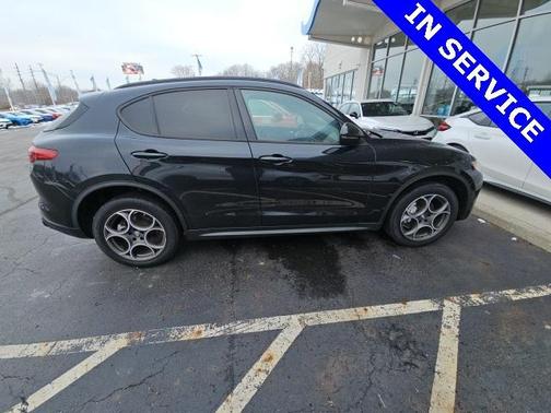 2022 Alfa Romeo Stelvio Sprint