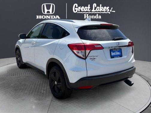 Platinum White Pearl 2022 Honda HR-V EX