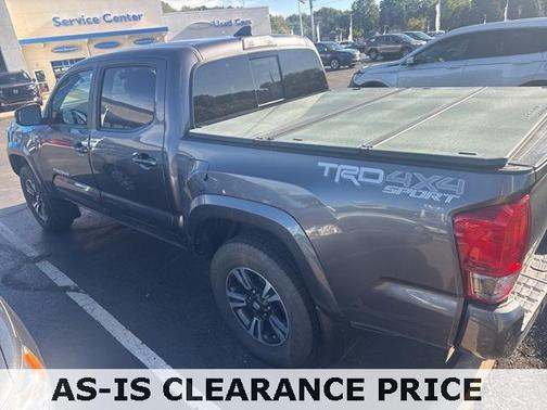 2017 Toyota Tacoma TRD Sport