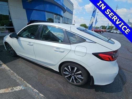 2022 Honda Civic EX-L