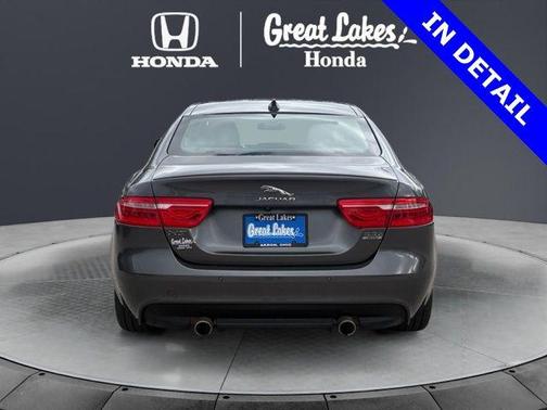 2018 Jaguar XE 35t R-Sport