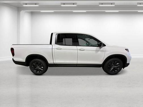 Platinum White Pearl 2026 Honda Ridgeline Sport