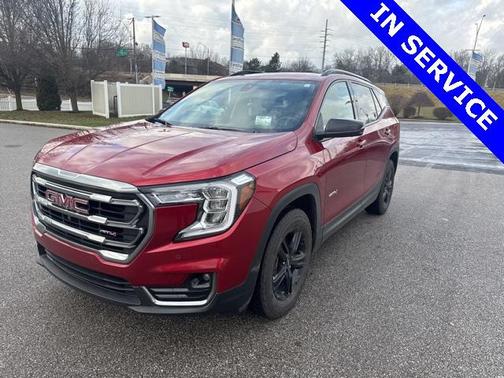 2024 GMC Terrain AWD AT4