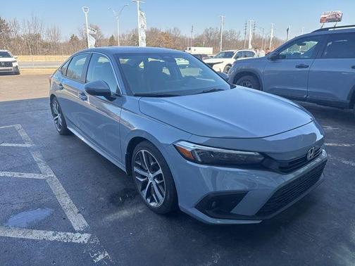 2022 Honda Civic Touring