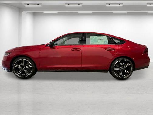 Radiant Red Metallic 2026 Honda Accord SE