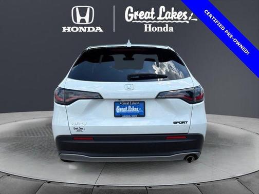 Platinum White Pearl 2024 Honda HR-V AWD Sport