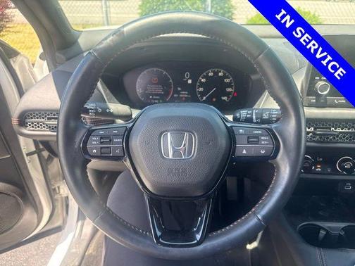 Platinum White Pearl 2024 Honda HR-V AWD Sport