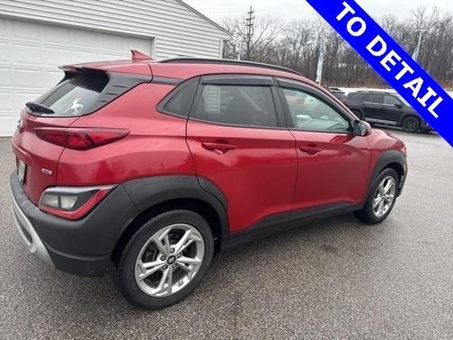 2022 Hyundai KONA SEL