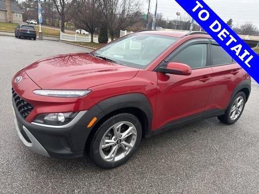 2022 Hyundai KONA SEL