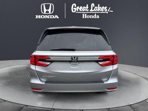 Lunar Silver Metallic 2022 Honda Odyssey EX-L