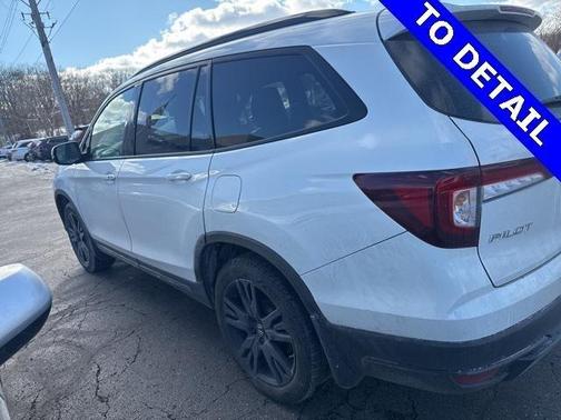 2021 Honda Pilot AWD Black Edition