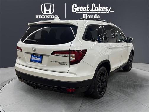 2021 Honda Pilot AWD Black Edition