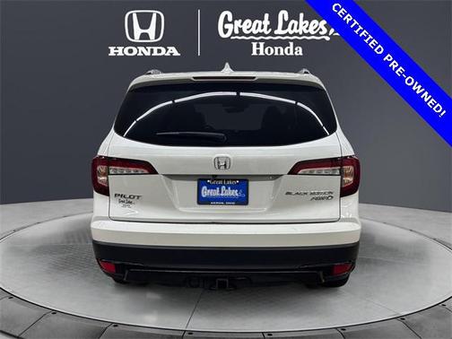 2021 Honda Pilot AWD Black Edition