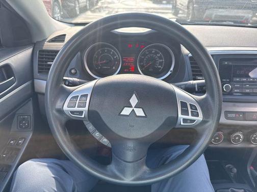 2014 Mitsubishi Lancer ES