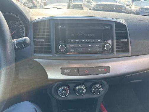 2014 Mitsubishi Lancer ES