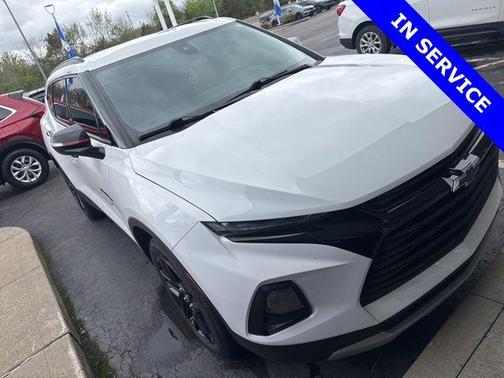 Summit White 2022 Chevrolet Blazer 2LT