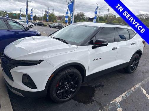 Summit White 2022 Chevrolet Blazer 2LT