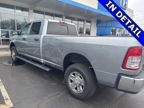 2021 RAM 2500 Tradesman Crew Cab 4x4 8' Box