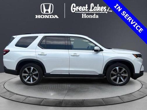 Platinum White Pearl 2025 Honda Pilot Elite