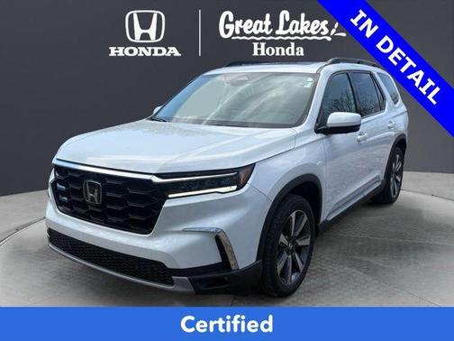 Platinum White Pearl 2025 Honda Pilot Elite