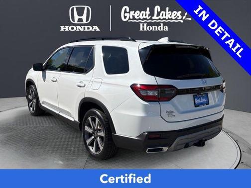 Platinum White Pearl 2025 Honda Pilot Elite
