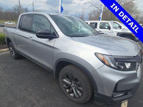 Lunar Silver Metallic 2023 Honda Ridgeline Sport