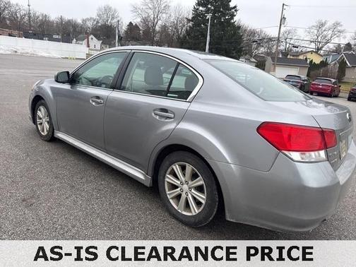 2011 Subaru Legacy Premium