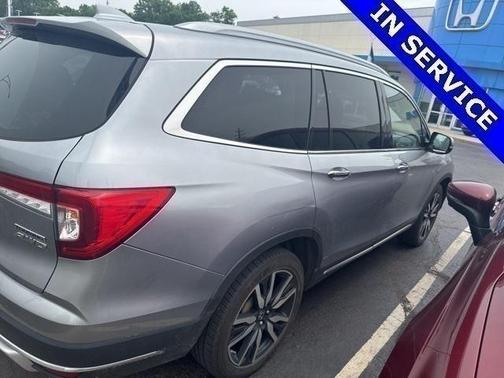 2020 Honda Pilot Touring 8-Passenger