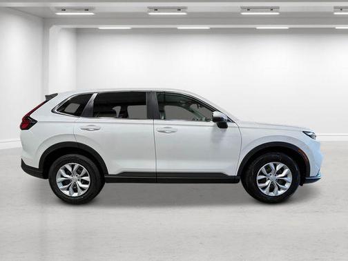 Platinum White Pearl 2026 Honda CR-V LX AWD
