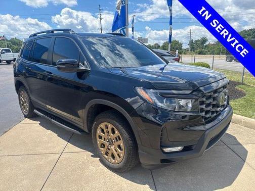 Crystal Black Pearl 2023 Honda Passport AWD TrailSport