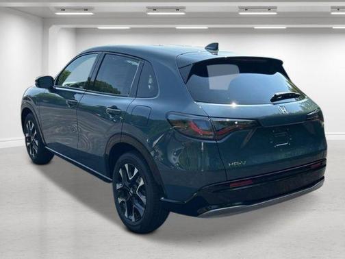 Nordic Forest Pearl 2026 Honda HR-V EX-L