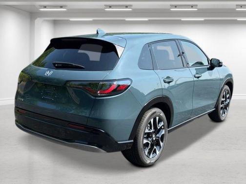 Nordic Forest Pearl 2026 Honda HR-V EX-L