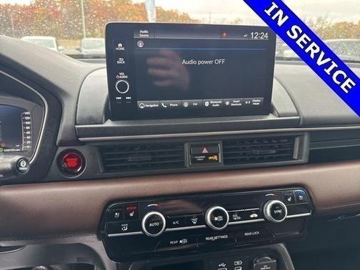 2023 Honda Pilot AWD Elite