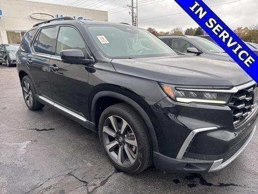 2023 Honda Pilot AWD Elite