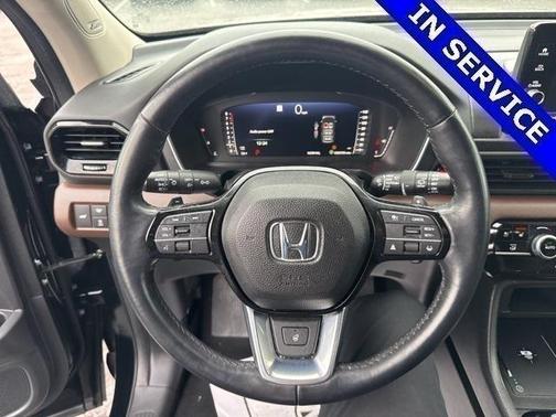 2023 Honda Pilot AWD Elite