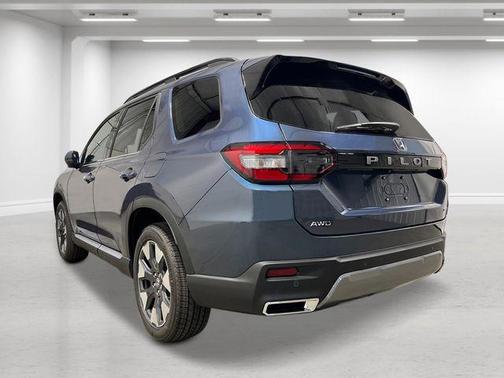 Smoke Blue Pearl 2026 Honda Pilot Elite