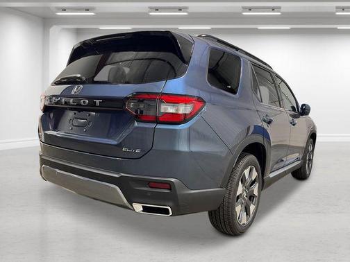 Smoke Blue Pearl 2026 Honda Pilot Elite