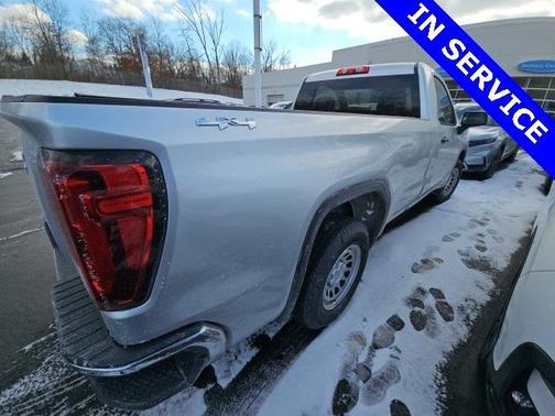 2022 GMC Sierra 1500 Pro