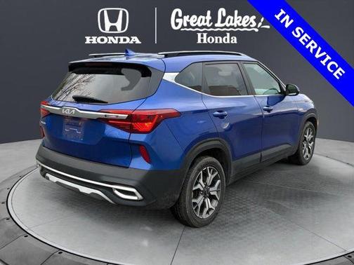 Neptune Blue 2022 Kia Seltos EX