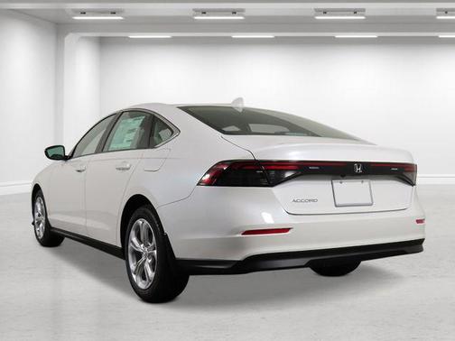 Platinum White Pearl 2026 Honda Accord LX 1.5T