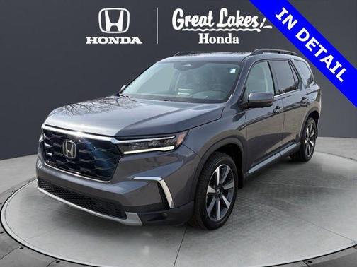 Modern Steel Metallic 2023 Honda Pilot AWD Elite