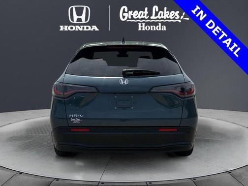 Urban Gray Pearl 2024 Honda HR-V LX