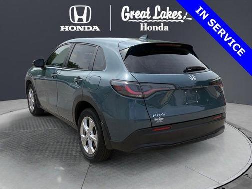 Urban Gray Pearl 2024 Honda HR-V LX
