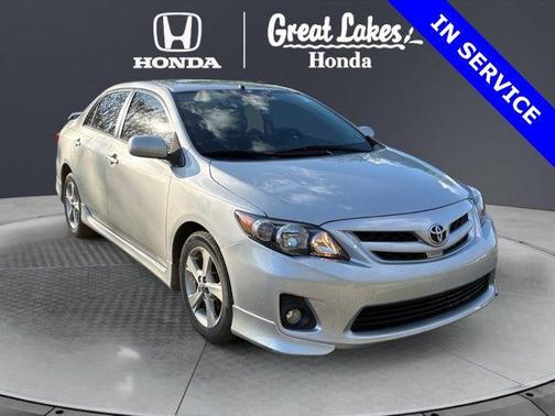 Classic Silver Metallic 2011 Toyota Corolla S