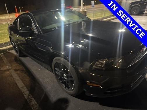 2014 Ford Mustang V6