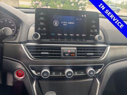 Lunar Silver Metallic 2019 Honda Accord LX